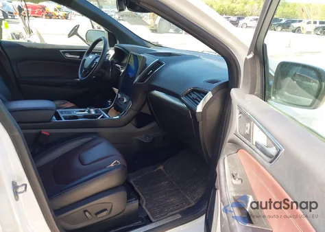 2022 Ford Edge Titanium z USA, uszkodzony, nr VIN 2FMPK4K97NBA62590